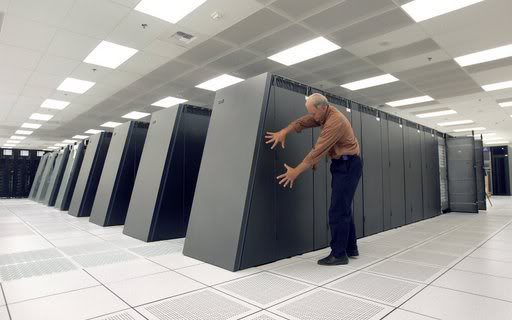 Huge-Supercomputer.jpg