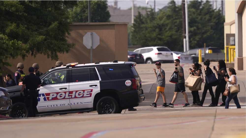 9 Dead in Dallas-Area Mall Shooting, Gunman Neutralized by Police